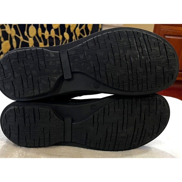 Miz Mooz Womens Pyper Boots Size 40 9.5 Black Leather Bootie Flat Cap Toe Boot - Picture 9 of 12